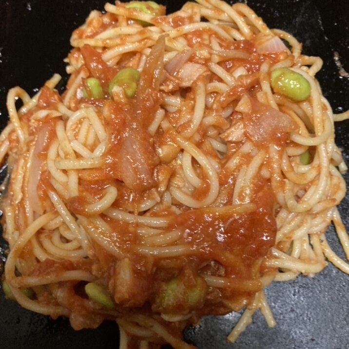 ツナと枝豆のトマトソースパスタ